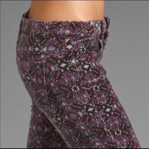 Free People | 26 | Cropped Velvet Pants - Picture 3 of 10